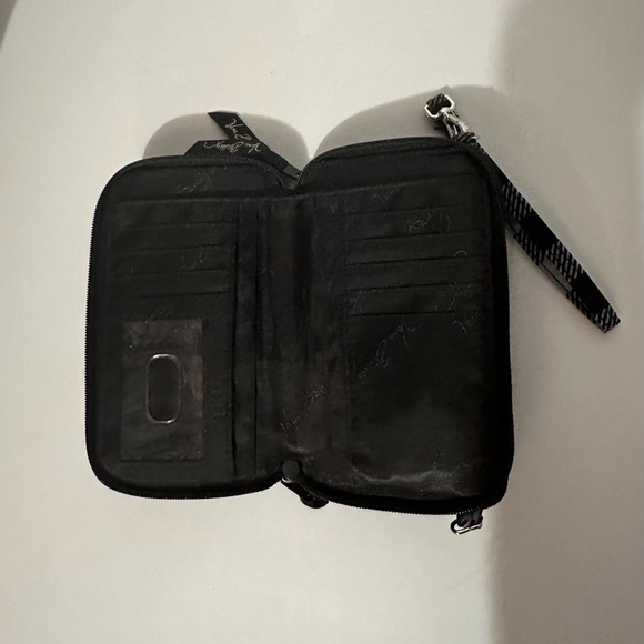 Vera Bradley Buffalo Plaid Wrislet/Crossbody Bag - Picture 3 of 6